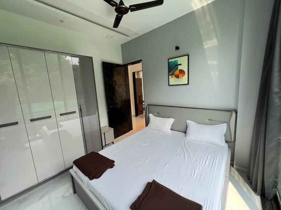 Stayhaven Starmount 4Bhk & Pool Bombay Extérieur photo