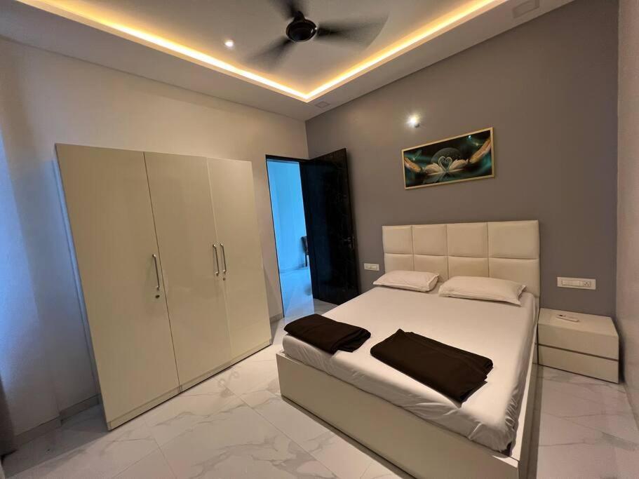 Stayhaven Starmount 4Bhk & Pool Bombay Extérieur photo